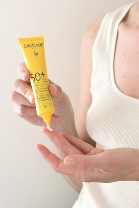 Caudalie Vinosun Ocean Protect Very High Protection spf50+ Αντηλιακή Λεπτόρρευστη Κρέμα Προσώπου 40ml